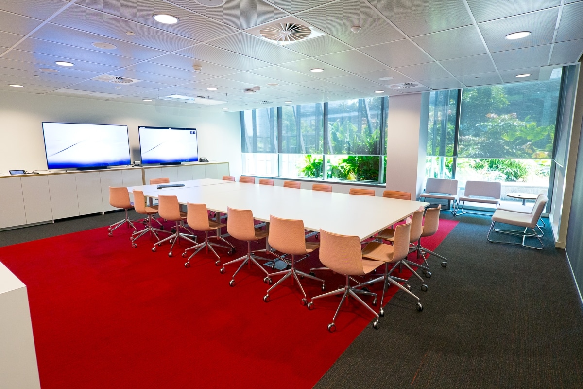 M025 – Meeting Room, photo 2 of 2