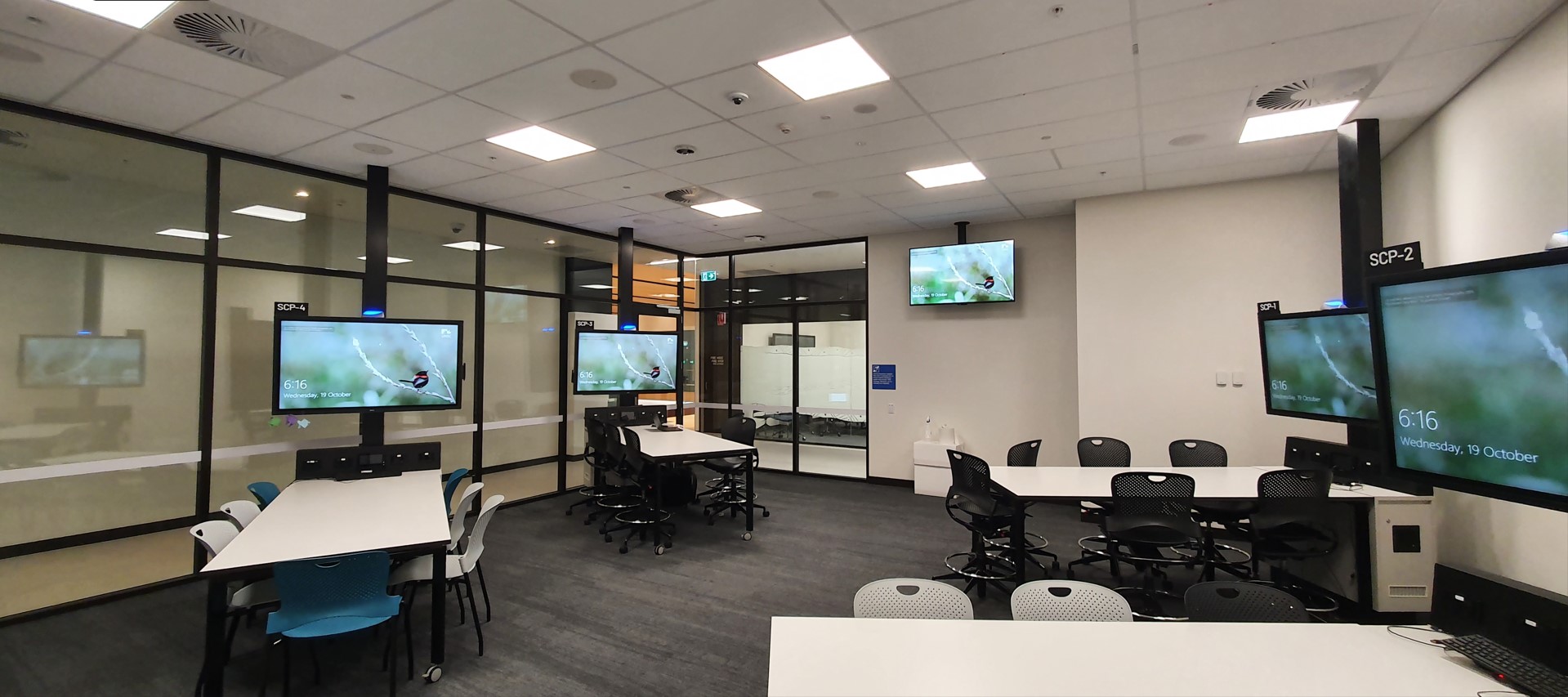 T010 – Collaborative Studio