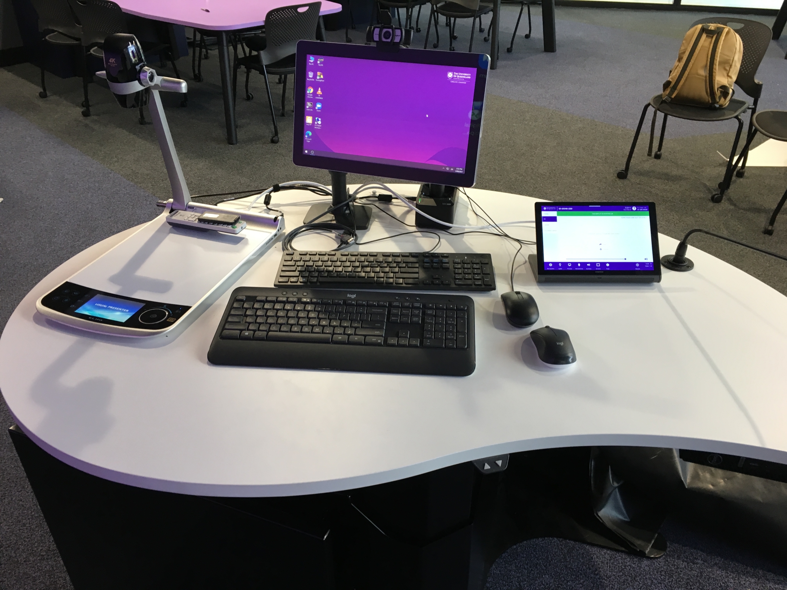 T017 – Large Teaching Space with Collaboration Pods, photo 4 of 4