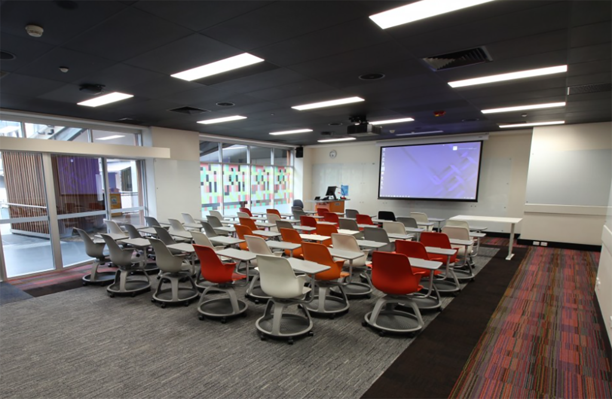 T044 – Medium Collaborative Classroom