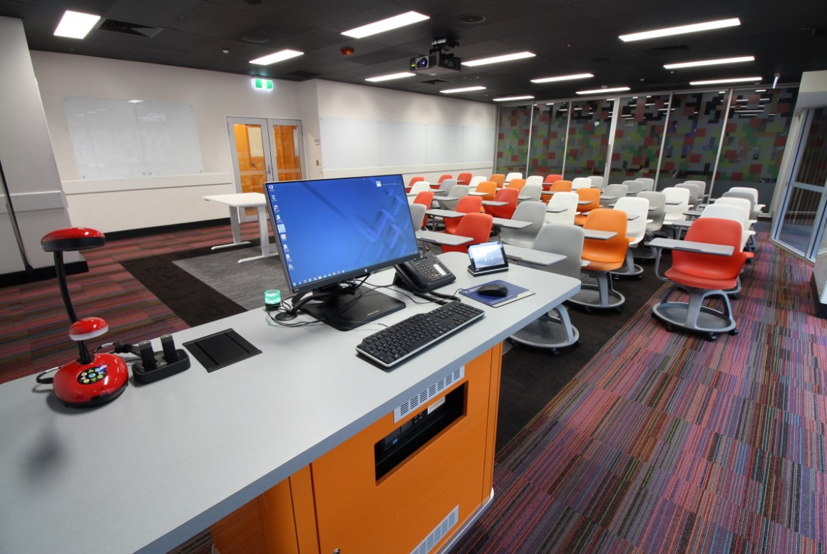 T044 – Medium Collaborative Classroom, photo 2 of 2