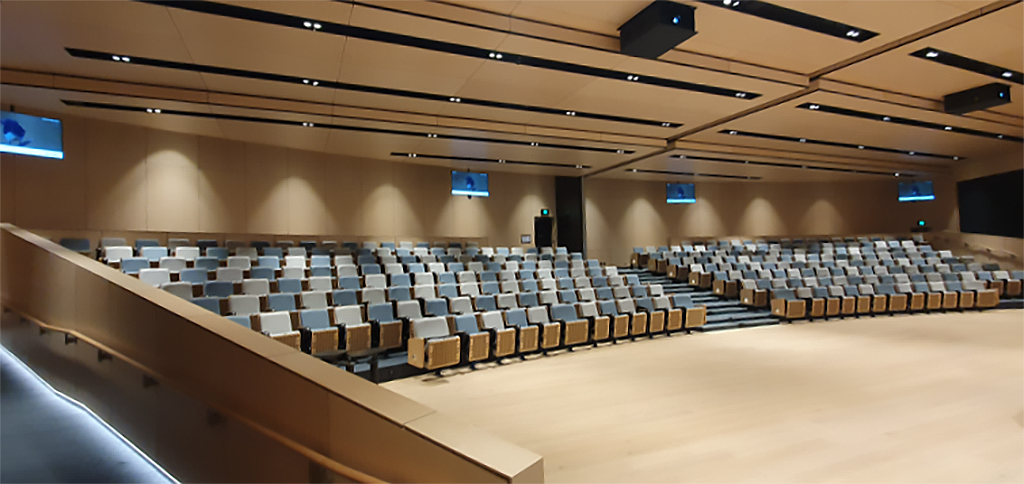 T048 – Twin Hall Auditorium