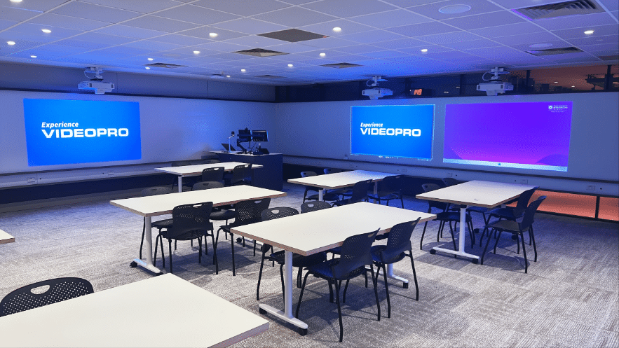 T052 – Dual Display Learning Space