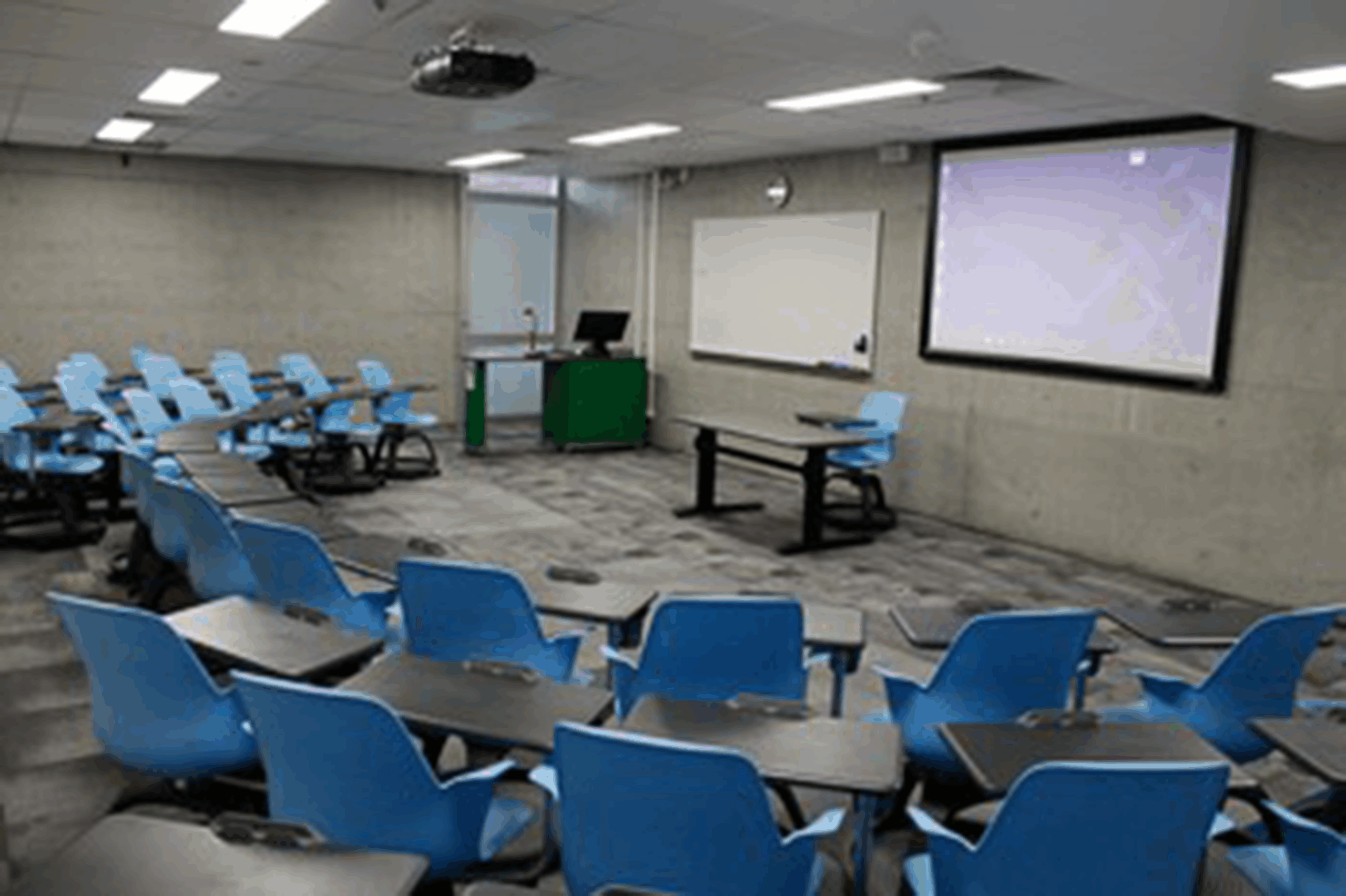 T067 – Hybrid Digital Teaching Station, photo 2 of 2